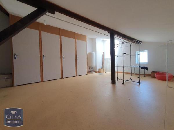 Immeuble à vendre 360m²