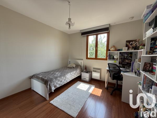 Maison à vendre 6 pièces 121 m² Vaux-le-Pénil