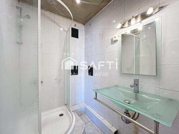 Appartement lumineux à rénover, fort potentiel