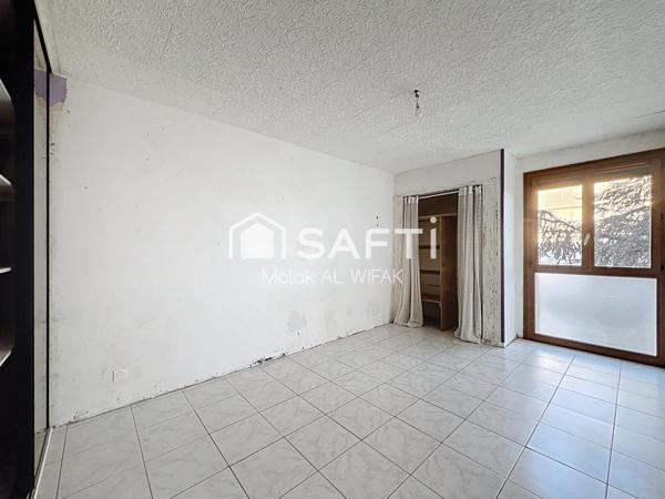Appartement lumineux à rénover, fort potentiel