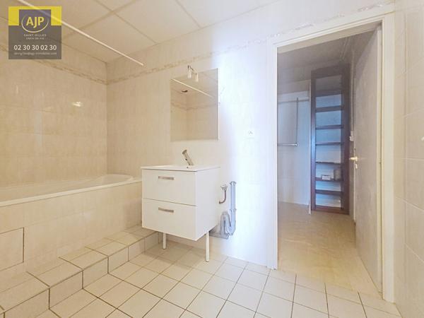 Vente appartement La Roche Sur Yon : 114 000 € - AJP Immobilier St-Gilles-Croix-de-Vie