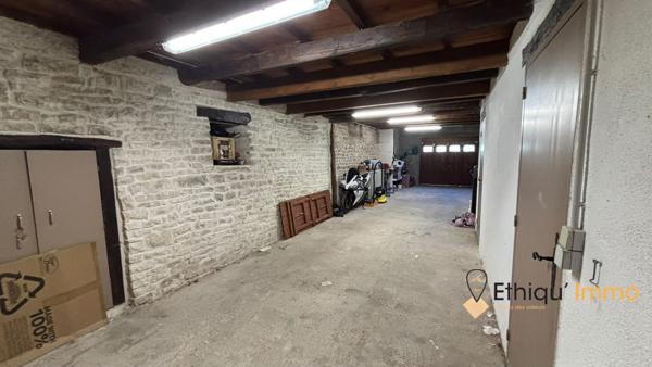 MAGNIFIQUE CORPS DE FERME RÉNOVÉ – 231 M² – PISCINE & DÉPENDANCES – À 10 MIN DE CHAUMONT