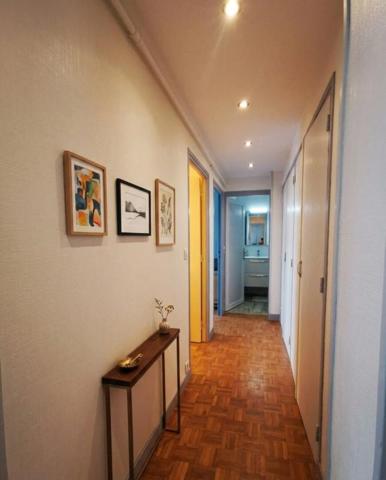 Tours Gare - Bel appartement T3 avec garage privé, cave et jardin commun