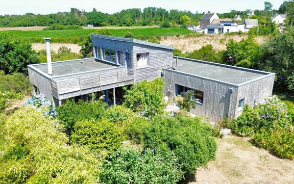 Maison à vendre    6 pièces •  Trébeurden