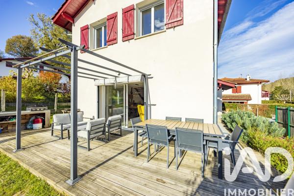 Maison à vendre 6 pièces 126 m² Briscous