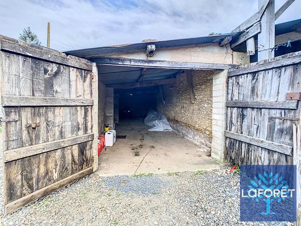 Achat maison Bazoges-en-Pareds - 5 pièce(s) - 286 m² - 64 900 €