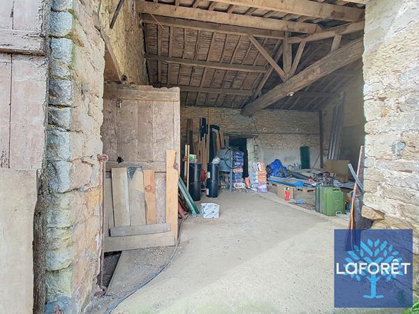 Achat maison Bazoges-en-Pareds - 5 pièce(s) - 286 m² - 64 900 €