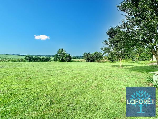 Achat maison Bazoges-en-Pareds - 5 pièce(s) - 286 m² - 64 900 €