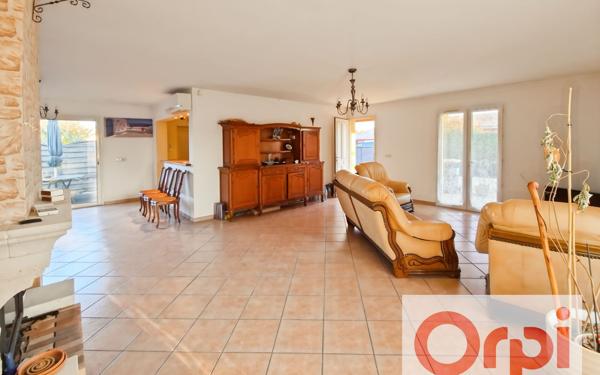 Maison à vendre    4 pièces •  Bessens