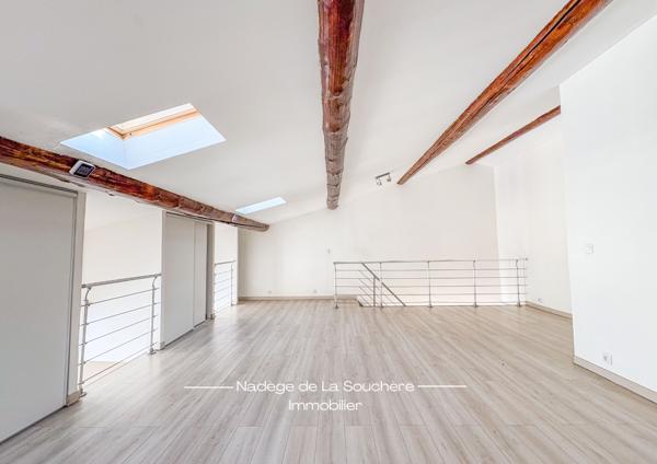 Marseille (13006) Marseille 6ème : Coup de cœur pour ce Duplex Esprit Loft baigné de lumière