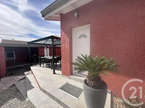 Maison à vendre  4 pièces - 92,29 m 2   ST MAURICE DE GOURDANS  - 01