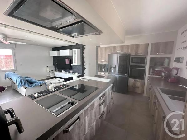 Maison à vendre  4 pièces - 92,29 m 2   ST MAURICE DE GOURDANS  - 01