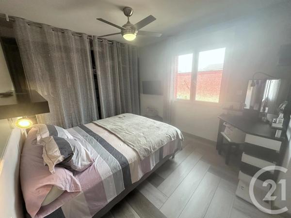 Maison à vendre  4 pièces - 92,29 m 2   ST MAURICE DE GOURDANS  - 01