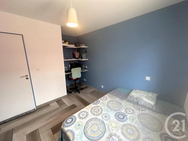 Maison à vendre  4 pièces - 92,29 m 2   ST MAURICE DE GOURDANS  - 01