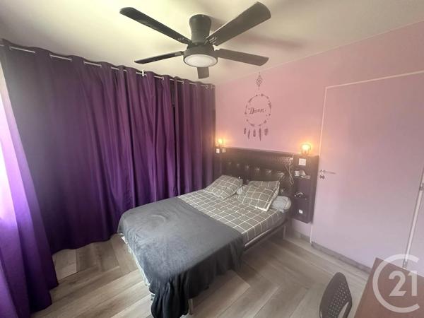 Maison à vendre  4 pièces - 92,29 m 2   ST MAURICE DE GOURDANS  - 01