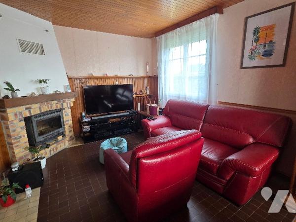 A 10mn d'YVETOT, maison d'~102m², sur un terrain ~835m², 4 chambres, garage, bâtiment.