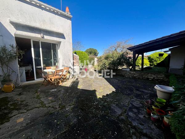 Maison à rénover de 7 pièces à vendre à Marsilly (17137) - Réf 8476
