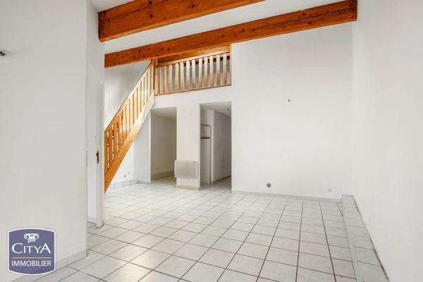 Appartement à vendre 1 pièce 51.75m² Clermont-l'Hérault (34800)