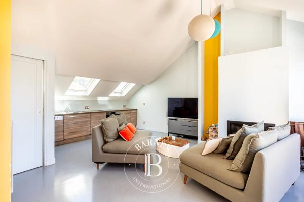 Paris 17ème, Hôtel particulier 6 Chambres -  298 m² à vendre