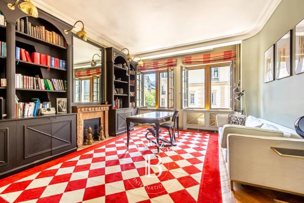 Paris 17ème, Hôtel particulier 6 Chambres -  298 m² à vendre