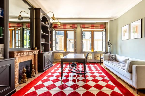 Paris 17ème, Hôtel particulier 6 Chambres -  298 m² à vendre