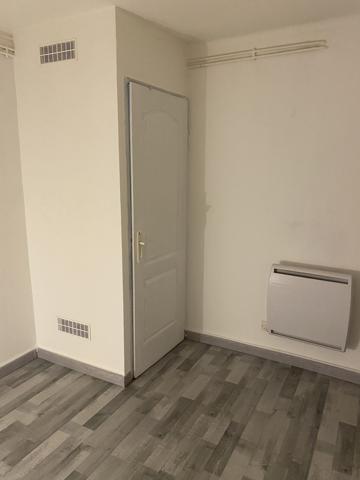 Courthézon (84350) Jolie appartement T2 avec bureau