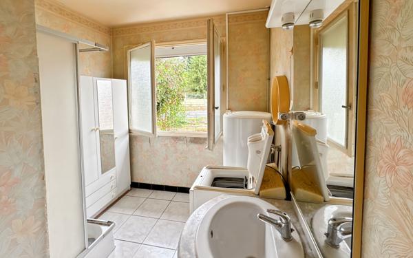 Maison à vendre    4 pièces •  Douzillac