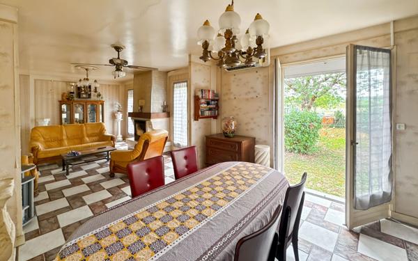 Maison à vendre    4 pièces •  Douzillac