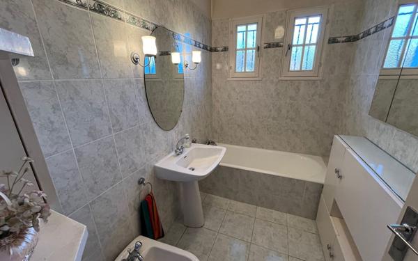 Maison à vendre    5 pièces • 125 m2 Vaires-sur-Marne