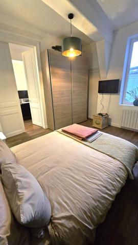 Chartres hyper centre / Magnifique 2 pièces en rez-de-chaussée + parking