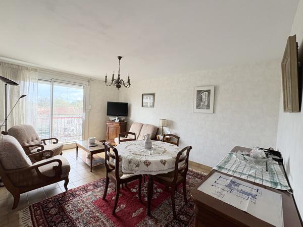 MERIGNAC CAPEYRON T4 BALCON + CAVE