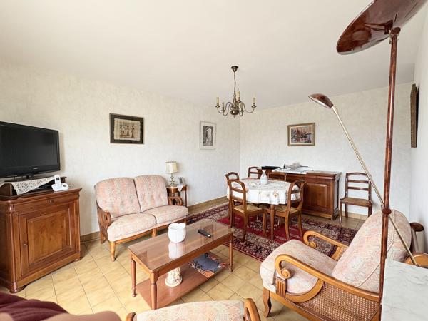 MERIGNAC CAPEYRON T4 BALCON + CAVE