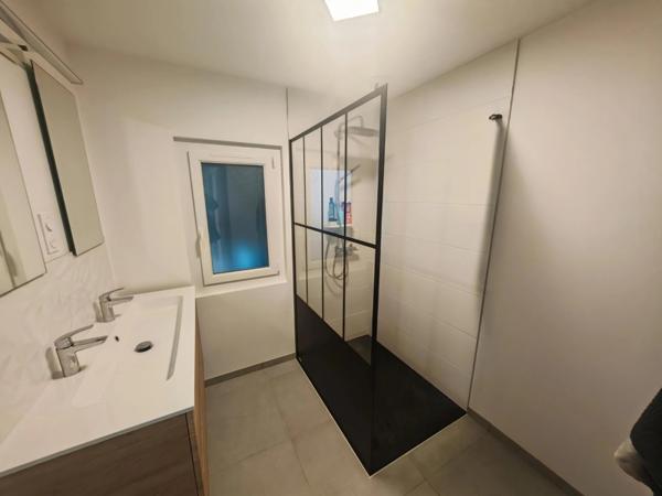 Immeuble à vendre |  Cognac |  143 m²