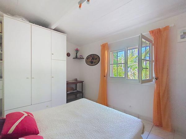 Saint-Aygulf Villa plain-pied 3 chambres garage piscine boulodrome