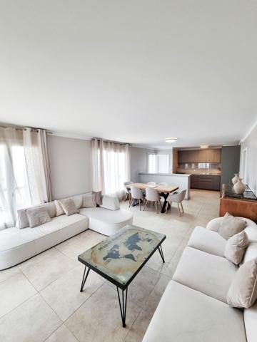 Perpignan (66100) Appartement 4 pièces de 105 m2 , balcons , ascenseur