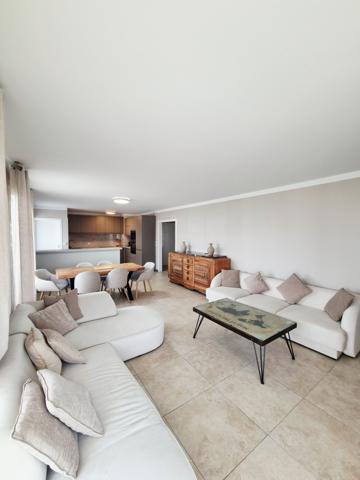 Perpignan (66100) Appartement 4 pièces de 105 m2 , balcons , ascenseur