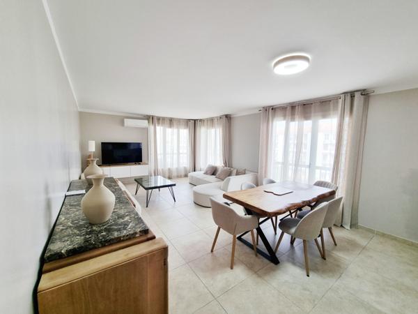 Perpignan (66100) Appartement 4 pièces de 105 m2 , balcons , ascenseur