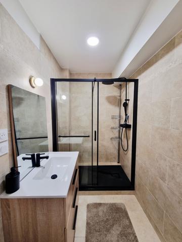 Perpignan (66100) Appartement 4 pièces de 105 m2 , balcons , ascenseur