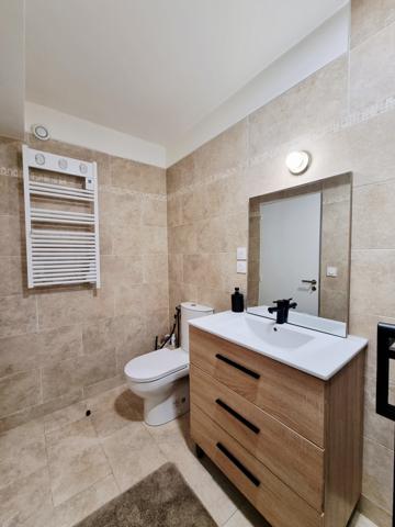 Perpignan (66100) Appartement 4 pièces de 105 m2 , balcons , ascenseur
