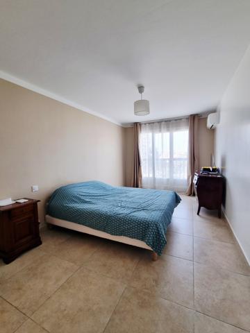 Perpignan (66100) Appartement 4 pièces de 105 m2 , balcons , ascenseur