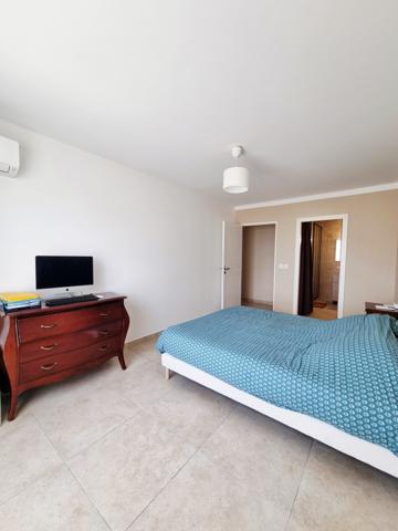 Perpignan (66100) Appartement 4 pièces de 105 m2 , balcons , ascenseur