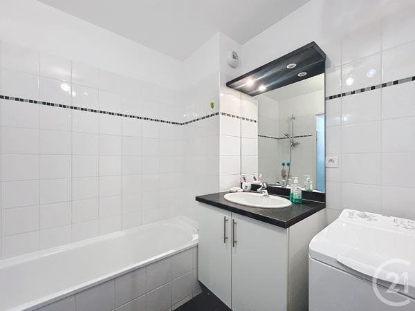 Appartement T3 à vendre  3 pièces - 57,95 m2 ONDRES - 40