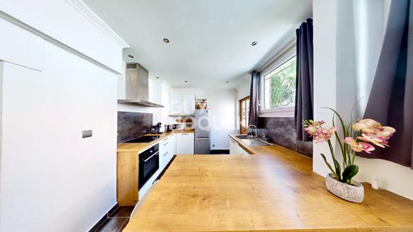 Très bel appartement 2 pièces - 50,1m² - Ponton - Cave