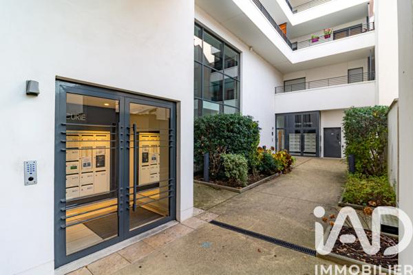 Appartement à vendre 4 pièces 61 m² Mantes-la-Jolie