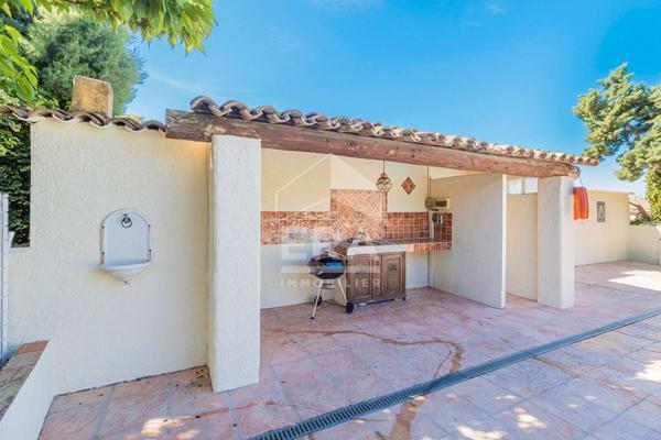 Maison 4 chambres sur parcelle de 948 m² avec permis de construire Marseille 15e