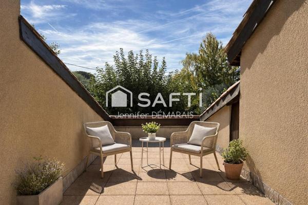 MAISON D'ARCHITECTE 150 M2 AVEC PISCINE