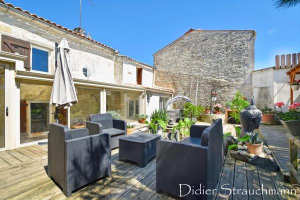 Maison à vendre 7 pièces proche de AIGREFEUILLE D'AUNIS (17)