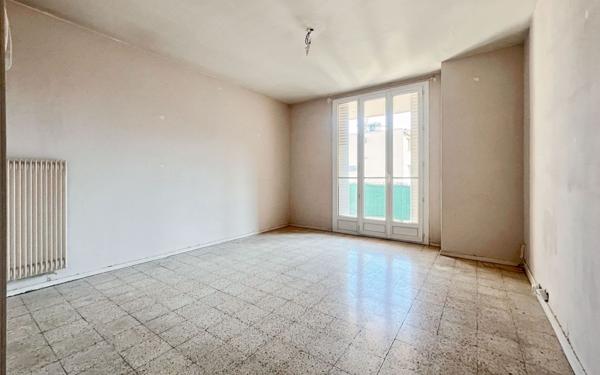 Appartement à vendre    3 pièces • 59 m2 Nice