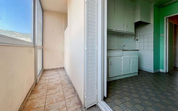 Appartement à vendre    3 pièces • 59 m2 Nice