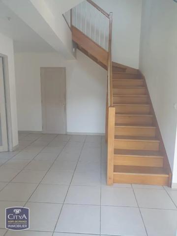 Maison à louer 6 pièces 155m² Ferrière-la-Grande (59680)